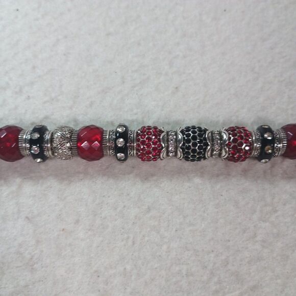 European Style Charm Bracelet Valentine Glass Beads Red Black Silver - Picture 5 of 10
